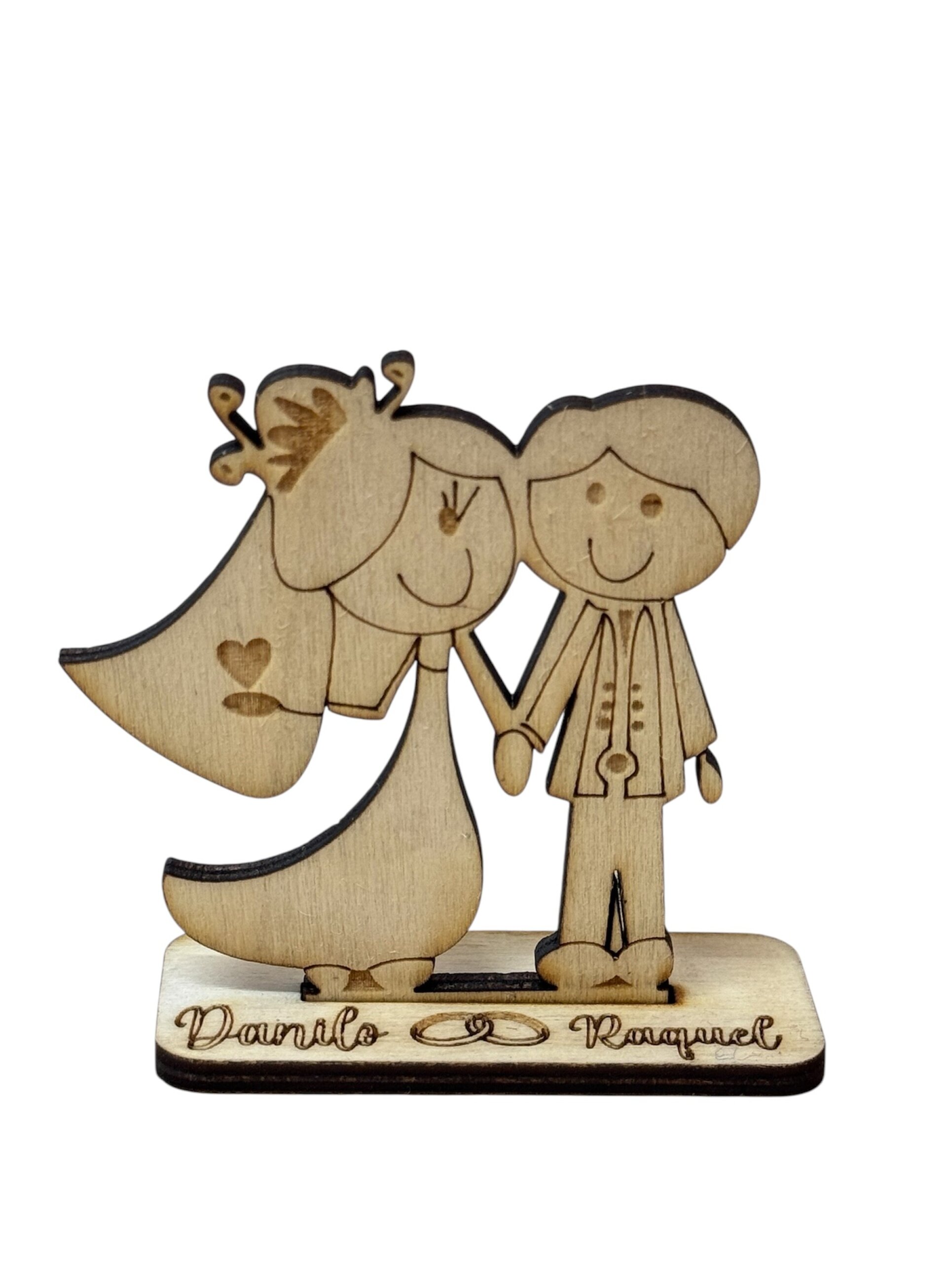 Figura de novios en madera, personalizada - 1